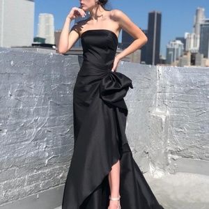 Terani Off the Shoulder Bow Gown Size 12